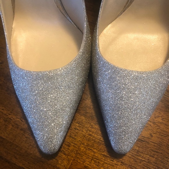 NIB $675 Jimmy Choo Romy Pointed Toe Pump in Platinum Ice Glitter - size 9.5! - Picture 9 of 11
